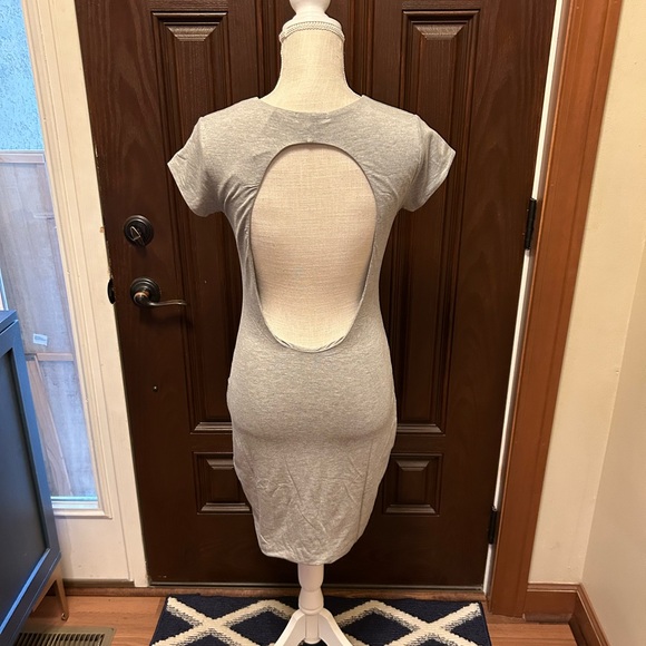 Fashion Nova Zoe Mini T-Shirt Dress In Heather Gray-Sz.Medium 🩶 - Picture 3 of 6